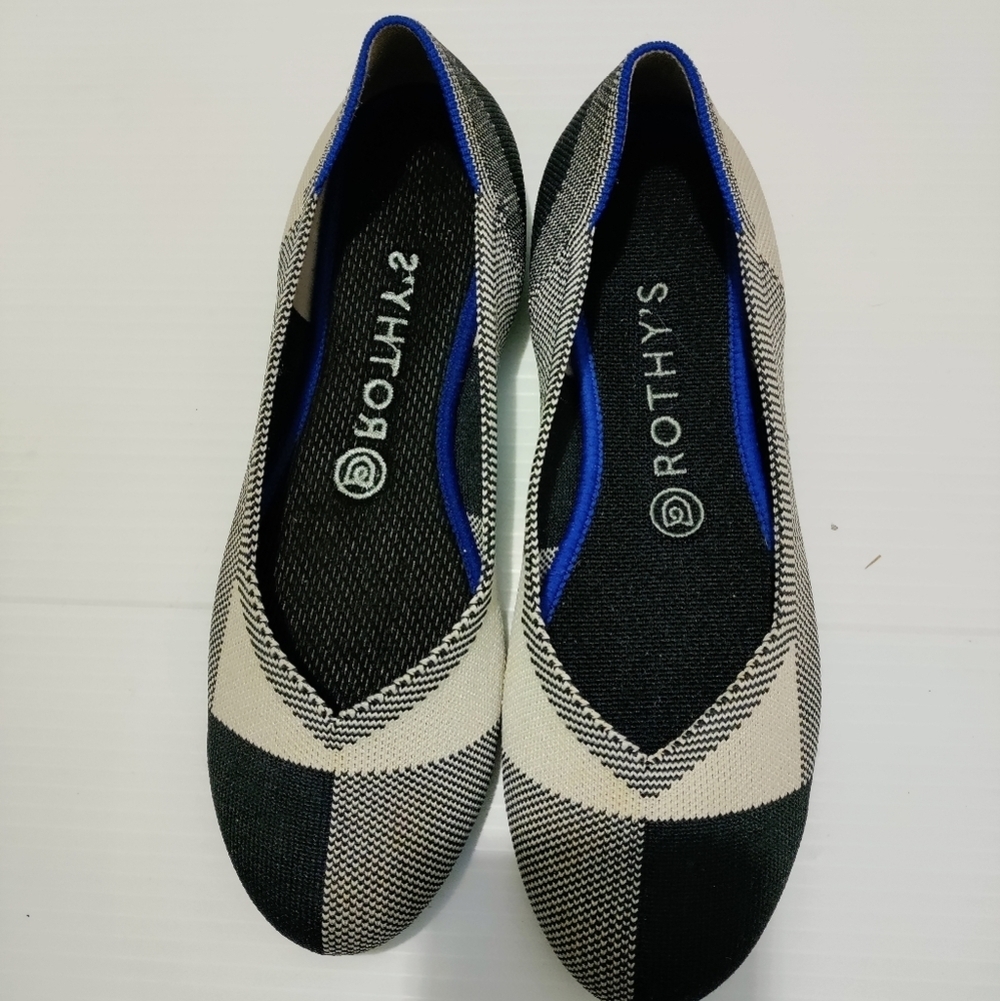 Rothy’s Flat Cap Toe Loafers 8 Black/White